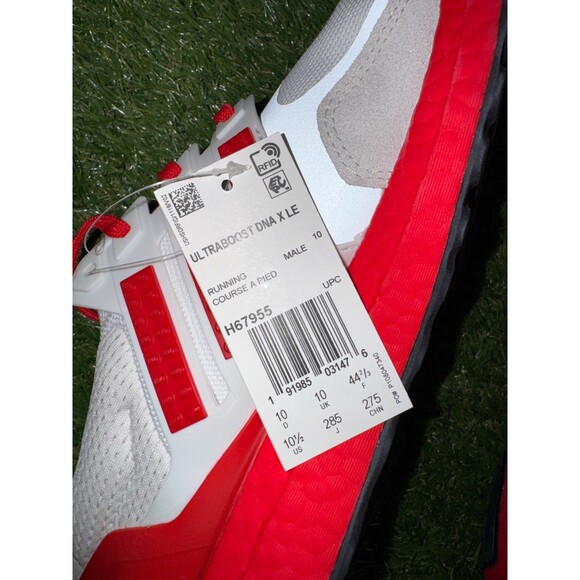 Adidas UltraBoost DNA x  \